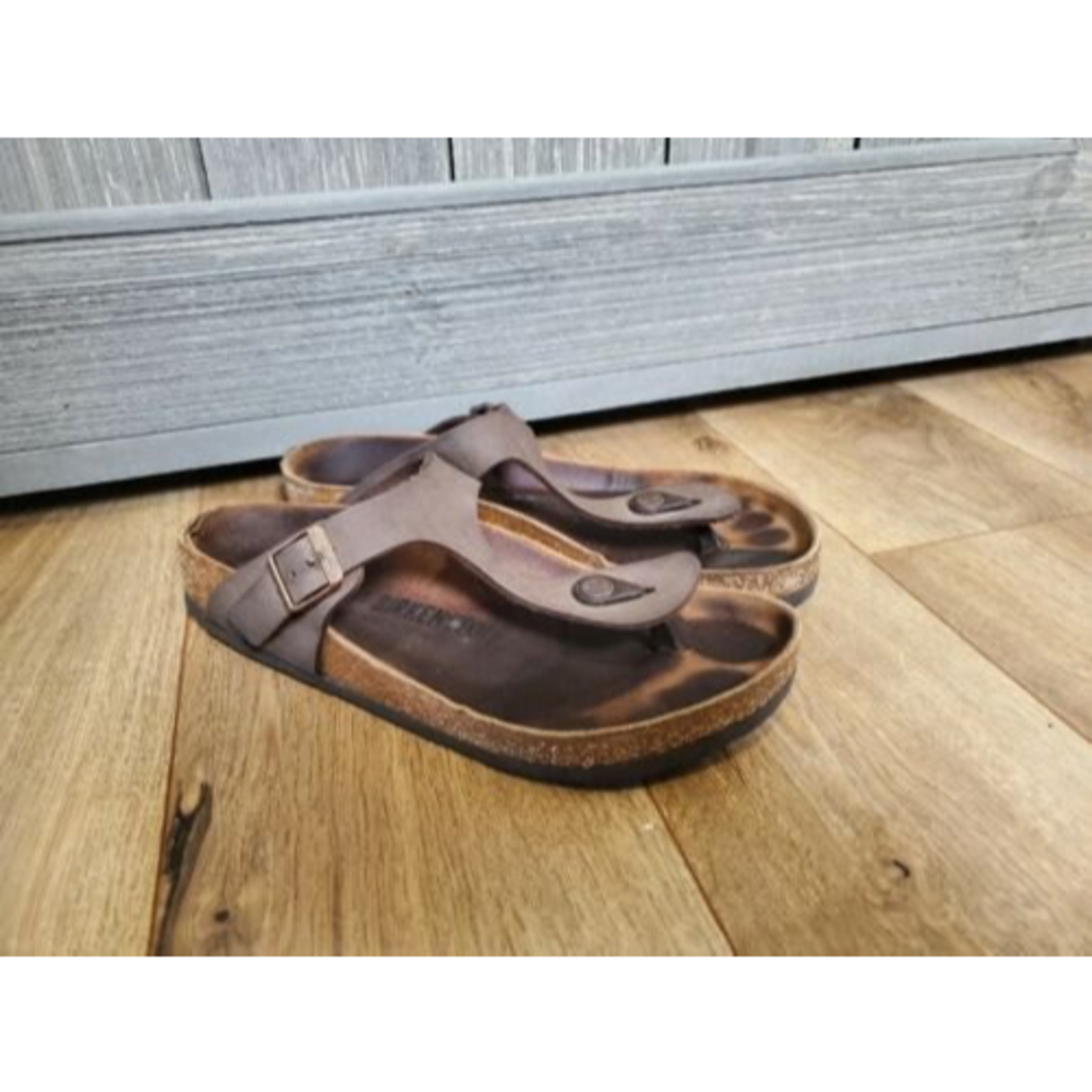 Birkenstock Gizeh Thong Sandal Leather Women's Sz 39 EUR / 8 US Brown Leather
